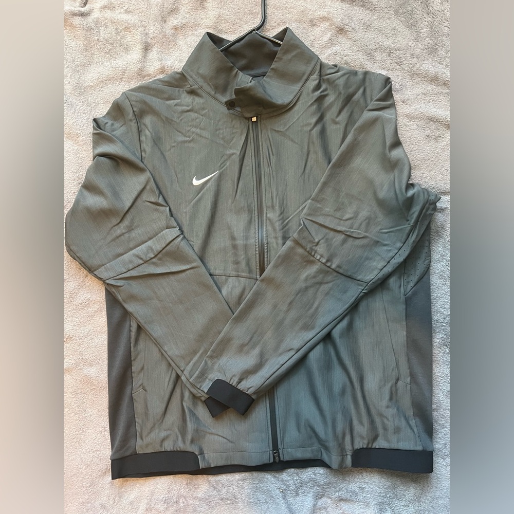 Nike Men's Dri-Fit Lightweight Travel Jacket (XL)